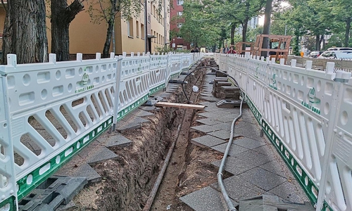 Aufgerissener Bürgersteig (Archiv)