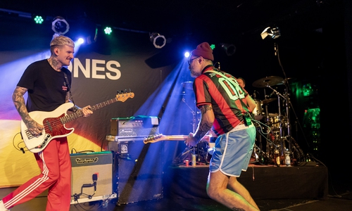 Jupiter Jones im Hallenbad Wolfsburg.