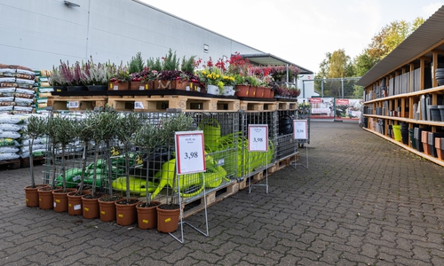 Es gibt auch einen Außenbereich.