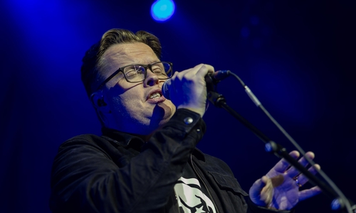 Angelo Kelly begeisterte im Braunschweiger westand mit alten Kelly-Family-Hits, neuen Songs und persönlichen Geschichten.