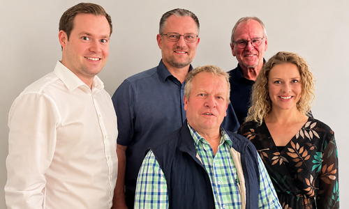 Die Mitglieder der UWG/FDP/WGD Gruppe bei ihrer Sitzung in Helmstedt. Von links: Lars Alt (FDP), Martin Klein (UWG), Henning Johns (UWG), Uwe Lickfett (UWG) und Sina Schwanke (WGD).