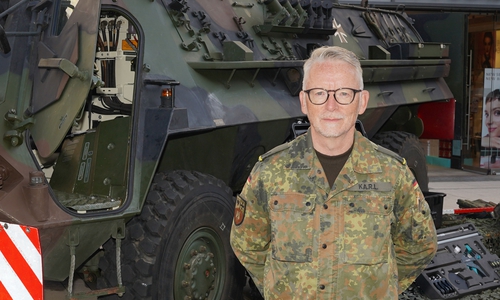 Major Ralf Halfbrodt vom Karrierecenter der Bundeswehr in Hannover gab regionalHeute.de einen Einblick in die KA.R.L. Roadshow.