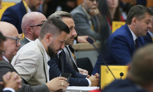 Konstituierende Sitzung des Landtags von Sachsen-Anhalt (Archiv)