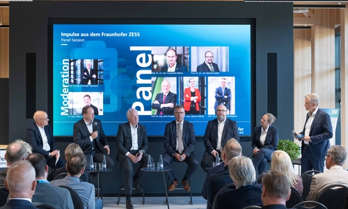 Über Zukunftsperspektiven von Batterie- und Wasserstofftechnologien diskutierten Expertinnen und Experten im Rahmen einer Panel-Session