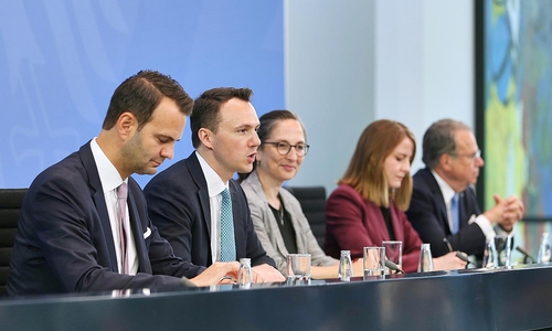 Vorstellung Abschlussbericht der Rentenkommission (Archiv)