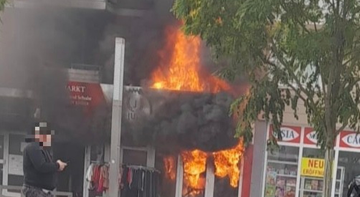 Geschäft in Salzgitter brennt aus - Einsatz am Freitagmittag