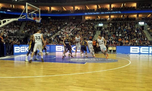 Basketball-Spiel (Archiv)
