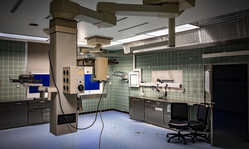 Impressionen aus einem verlassenen Krankenhaus.