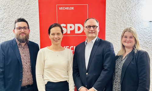 André Pape (Vorsitzender), Julia Semper (SPD-Landratskandidatin), Olaf Marotz (Bürgermeisterkandidat), Nadine Schünemann (Vorsitzende)