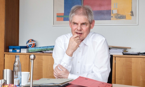 Oberbürgermeister Frank Klingebiel äußerte sich zum St.-Elisabeth-Krankenhaus.