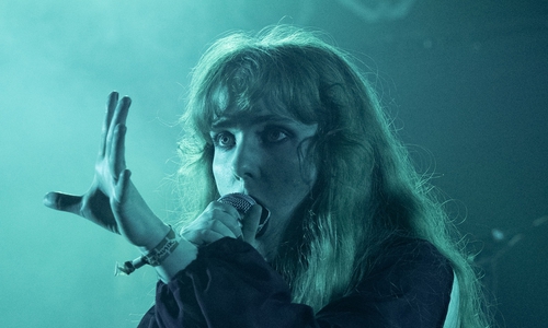 Im Jahr 2025 hat Eythee aus Lüneburg den Musikpreis „local heroes Niedersachsen“ gewonnen.