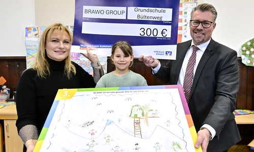 Nora von der Grundschule Bültenweg gewann mit ihrem Bild den 3. Platz und damit ebenfalls einen Zuschuss für die Klassenkasse. 