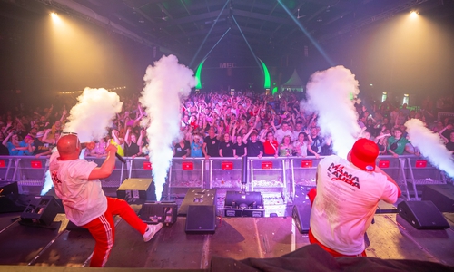 Specktakel wollen für Stimmung sorgen.