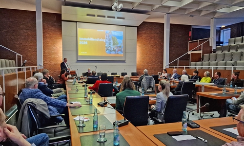 Rund 40 Immobilieneigentümer und Vertreter von Immobilienverwaltungen nahmen analog und digital am Immobiliendialog teil. 