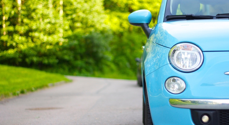 Schäden durch Frost und Salz: Warum ein Fahrzeugcheck jetzt wichtig ist