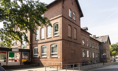 Diese Schule soll zukünftig Grundschule Am Salze heißen.