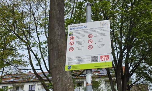 Auf dem Spielplatz in der Weberstraße passierte der Vorfall.