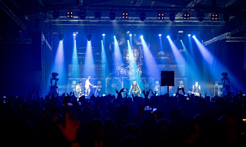 Völkerball sorgten für Gänsehautmomente im Publikum.