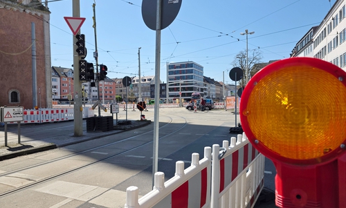 Baustellen wie die am Hagenmarkt können Betriebe in die Bredouille führen (Symbolbild).