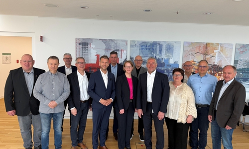 Vorstandsnachfolgerin Birte Fleischer im Kreise des Stadtwerke-Aufsichtsrates.