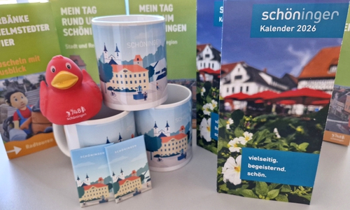 Auch eine neue Schöningen-Tasse erweitert das Sortiment des Souvenirshops.