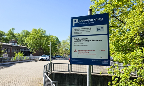 Umstellung auf digitale Kennzeichenerkennung auf beiden Ebenen der Parkpalette Karlstraße: Unbefugte Kurzzeitparker müssen mit einem Bußgeld rechnen.