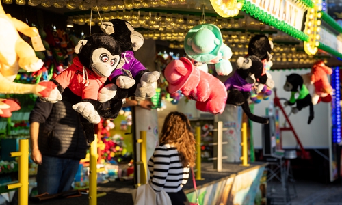 Was wäre ein Rummel ohne Los- und Spielbuden?