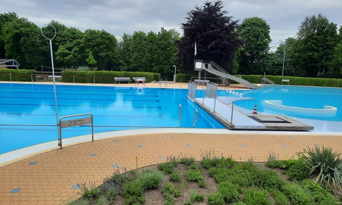 Im Mai öffnet das Freibad am Elm in diesem Jahr zum ersten Mal sein Eingangstor für Badefreudige.