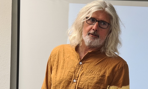 Joachim Masannek liest und erzählt die Geschichten der Wilden Kerle in der Stadtbibliothek Salzgitter-Bad.