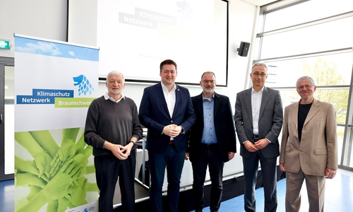 Olav Hohmeyer (v.l.), Thorsten Kornblum, Manfred Krafczyk, Volker Lang und Michael Fuder.