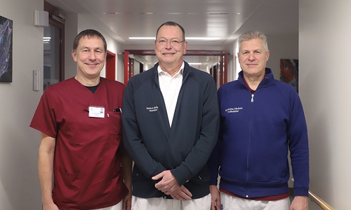 Freuen sich über die erneute Zertifizierung: (v.l.) Dr. Ulf Harding, Dr. Thomas J. Hockertzund Dr. Rötger Opperbeck.