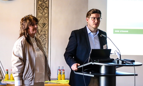 Marcel Stoschek und Manuela Buschner vom Fachbereich- und Ordnungsamtsleitung. 