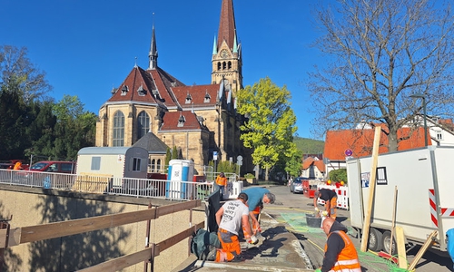 Die Sanierung der Brücke über die B4 in Bad Harzburg geht gut voran.