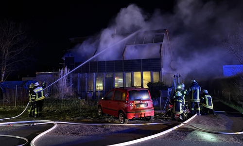 Ein Einfamilienhaus brannte in Hohenhameln.