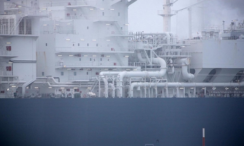 Schwimmendes LNG-Terminal in Wilhelmshaven (Archiv)