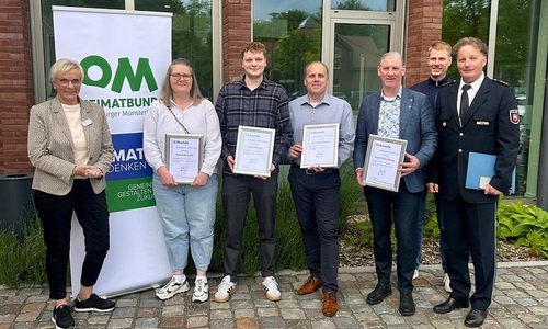von links: Präsidentin Manuela Honkomp, Franziska Lohr, Lukas Widner, Sven Böckmann, Kurt Grefenkamp, Vizepräsident Stefan Schute (Archiv)