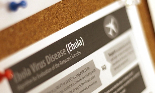 Ebola-Hinweisplakat (Archiv)