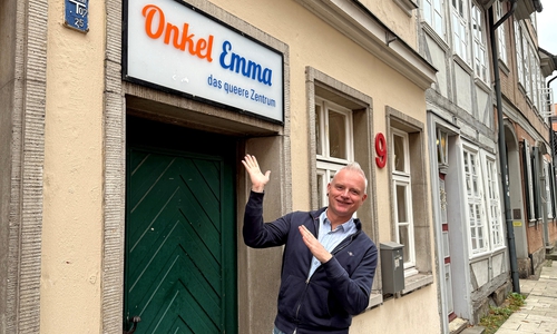 Andreas Paruszewski gestaltet mit Onkel Emma einen Ort, an dem Vielfalt, Begegnung und Offenheit gelebt werden.