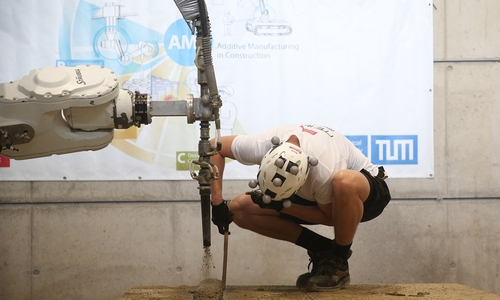 In einem Pilotprojekt haben die Forscher die Arbeit auf einer digitalen Baustelle mit der Arbeit auf einer herkömmlichen Baustelle verglichen.
