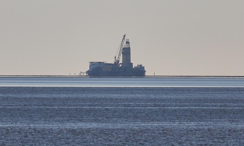 Ölbohrinsel Mittelplate in der Nordsee (Archiv)