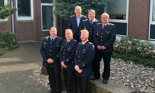 Die Führungskräfte in den Peiner Ortsfeuerwehren.