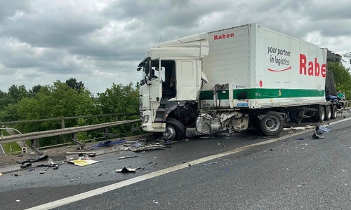 Verkehrsunfall mit zwei LKW (Archiv)
