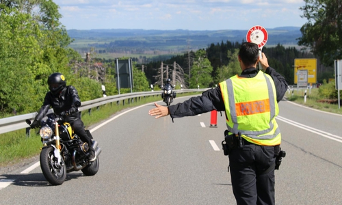 Die Polizei führte eine Kontrolle durch.