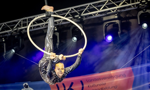 Zirkus Dobbelino.