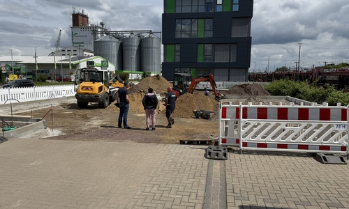 Herstellung der Stellplätze, des Carsharings, der Ladeinfrastruktur und des Pocket Parks in Fallersleben. 