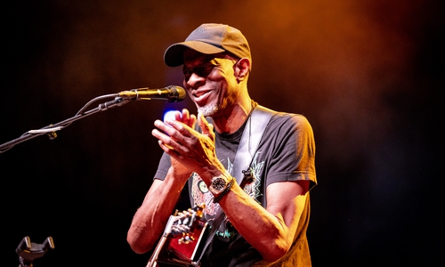 Der US‑amerikanische Bluesmusiker Keb’ Mo’.