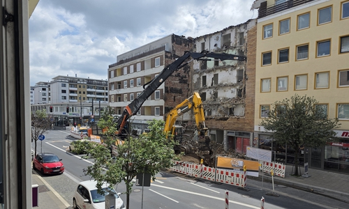 Am Steinweg weichen drei Gebäude für das Schlosscarree.