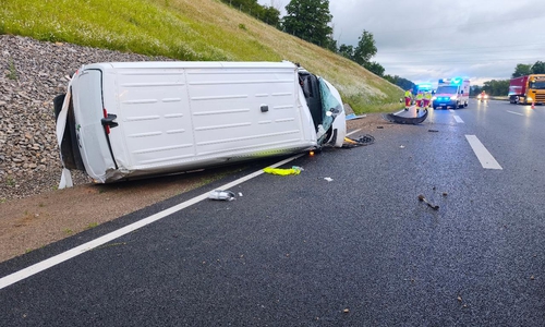 Auf der A7 ist es am Dienstagmorgen zu einem Unfall gekommen.