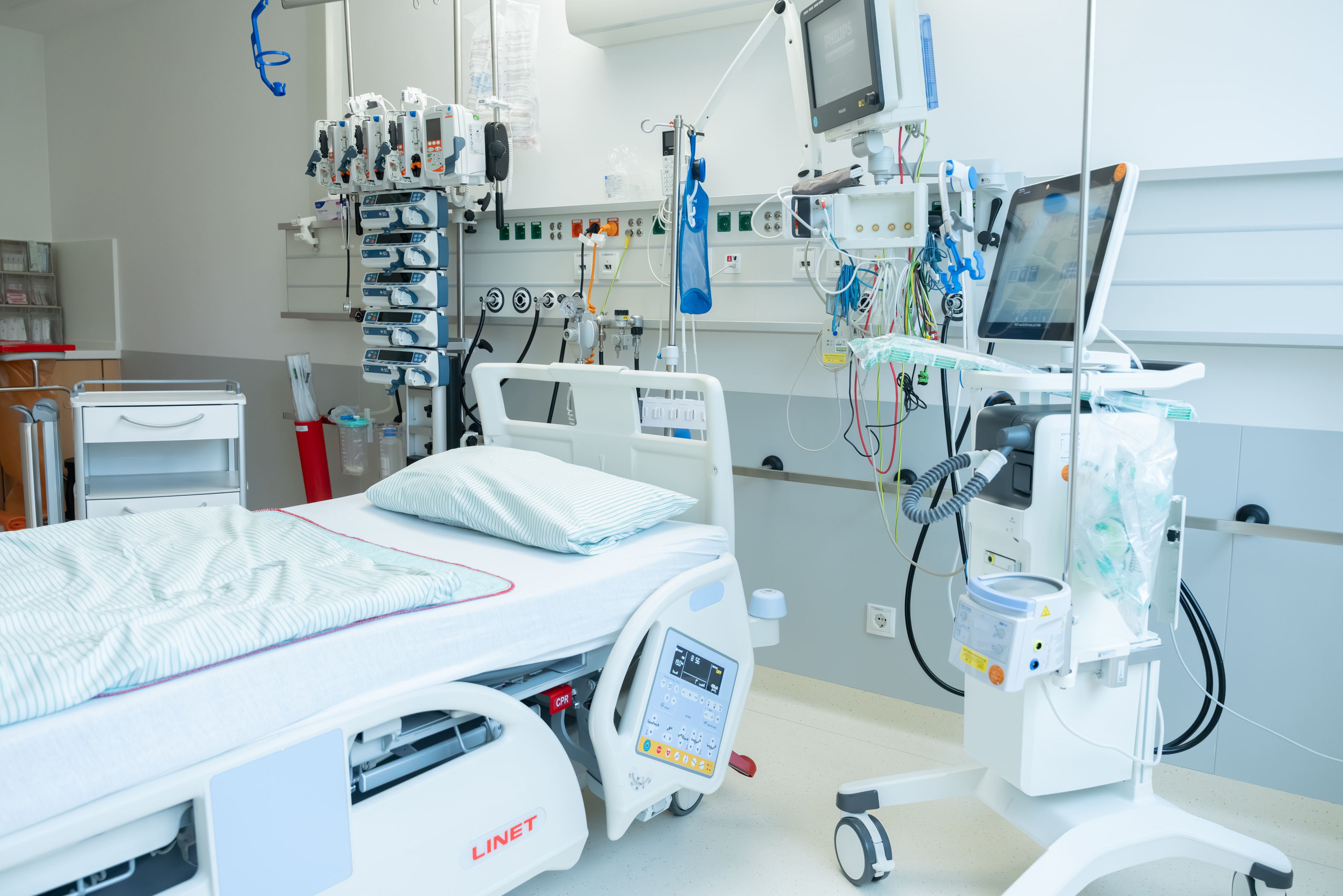 Knstliche Beatmung: Braunschweiger Klinik setzt neue Mastbe |  regionalHeute.de