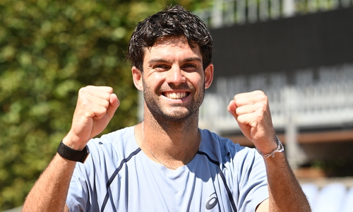 Facundo Diaz Acosta triumphierte über das deutsche Top-Talent Niels McDonald.
